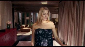 Chanel No. 5 Paris TV Spot, 'A Rendez